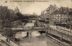 Muelles de Estrasburgo de la POSTAL de la VENDIMIA del panorama de los puentes