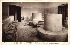 VINTAGE POSTCARD Bourboule Hydropathic establishment Room of inhalation