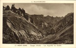 CPA Le Mont Dore Gorges D'Enfer Les Aiguiles Du Diable