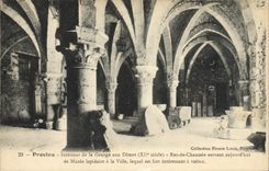 VINTAGE POSTCARD Interior Provinsn of the barn to the dimes REz of roadway Museum of the city