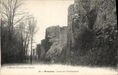 CPA Provins Fosse Des Fortifications