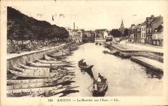 CPA Amiens Le Marche Sur I'Eau Bateaux