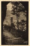 CPA Moustiers Ste Marie Le Clocher Vu Du Chemin De Notre Dame de Beauvoir 