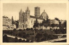 VINTAGE POSTCARD Byzantine Angouleme Romano Saint Pierre