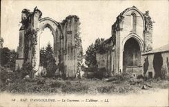 CPA Environs d'Angouleme La Couronne l'abbaye