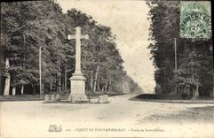 CPA Foret de Fontainebleau Croix de saint Herem