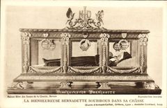 VINTAGE POSTCARD the Happy Bernadette Soubirous in her Nevers hunting