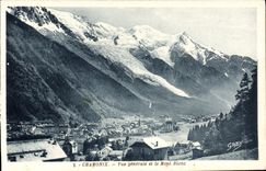 CPA Chamonix Vue Generale et le Mont Blanc