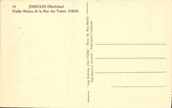 VINTAGE POSTCARD Josselin Old woman House of the Street of the Thirty