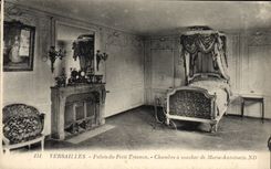 CPA Versailles Palais du Petit Trianon Chambre a coucher de Marie Antoinette