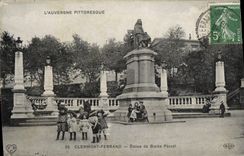 VINTAGE POSTCARD Auvergne Pittoresque Clermont Ferrand Rules of Blaise Pascal Enfants