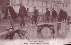 REPRO Paris Passerelle Improvisee porte d'Ivry Inondations 