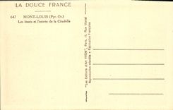 VINTAGE POSTCARD Louis Mount pits and the entry of the Citadel