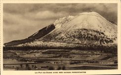 CPA Le Puy de Dome Avec ses Neiges Persistantes 
