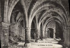 VINTAGE POSTCARD the Castle De Chillon the room of the guards