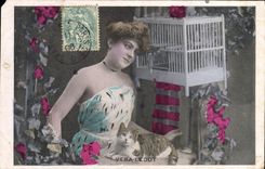 VINTAGE POSTCARD Fantasy Woman Vera Ledot Cat
