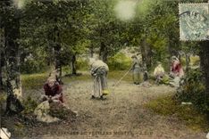 CPA Fantaisie Glaneuses de feuilles mortes 