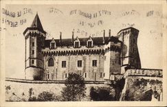 VINTAGE POSTCARD Saumur the Castle Frontage
