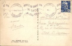 VINTAGE POSTCARD Saumur the Castle Frontage