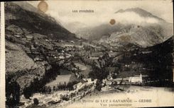 CPA Route De Luz A Gavarnie Gedre Vue panoramique
