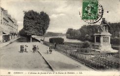 VINTAGE POSTCARD Chinon the Avenue Of Jeanne d' Arc and the statue of Rabelais