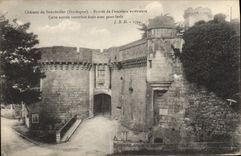CPA Chateau De Bourdeilles Entree De I'Enceinte exterieure