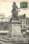CPA Beauvais Statue de Jeanne Hachette 