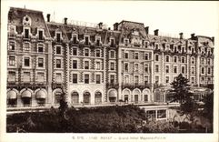 VINTAGE POSTCARD Royat Large Hotel Majestic De luxe hotel