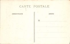 VINTAGE POSTCARD Interior the Soissons War of the Cathedral after the Militaria bombardment