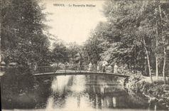 VINTAGE POSTCARD Vesoul the Meilher Footbridge