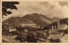 VINTAGE POSTCARD Heavy the Basilica and the Peak of Ger