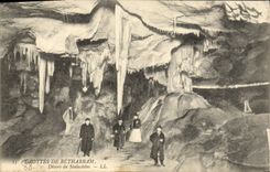 VINTAGE POSTCARD Caves De Betharram Decorations of Stalactites