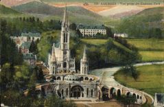 VINTAGE POSTCARD Heavy Seen from Of the Strong Castle