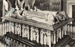 CPM Dijon Le Musee Tombeau De Jean Sans Peur et de Marguerite de Baviere 