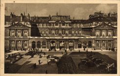 VINTAGE POSTCARD Paris Places Palais Royal