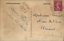 VINTAGE POSTCARD Arromanches the Martyrdom and View