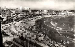 CPM Sables Dolonne La Plage