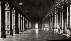 CPM Versailles Le Chateau Galerie Des Glaces