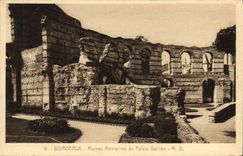 VINTAGE POSTCARD Bordeaux Roman ruins Of the Gallien palate