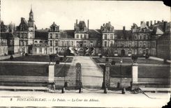 CPA Fontainebleau Le Palais La Cour Des Adieux