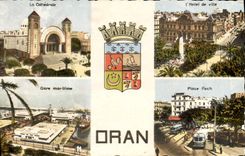 CPM Oran La cathedrale L'Hotel de ville Gare maritime Place Foch 
