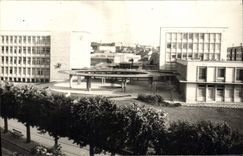 MODERN CARD Building