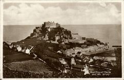 CPA Mont Orgueil castle and sea Jersey