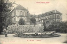 VINTAGE POSTCARD Revel Horpice