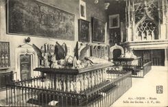 VINTAGE POSTCARD Dijon Museum Room Of the Guards