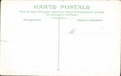 VINTAGE POSTCARD Bordeaux View of the roads Boats