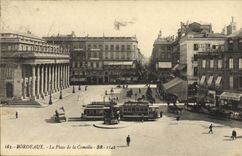VINTAGE POSTCARD Bordeaux the Place of the Comedy Tram