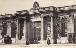 CPA Bordeaux Le Portique de L'Hotel de Ville 