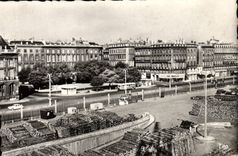 CPM Bordeaux Place Jean Jaures