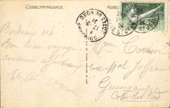 CPA Bordeaux Les Quais Bateau